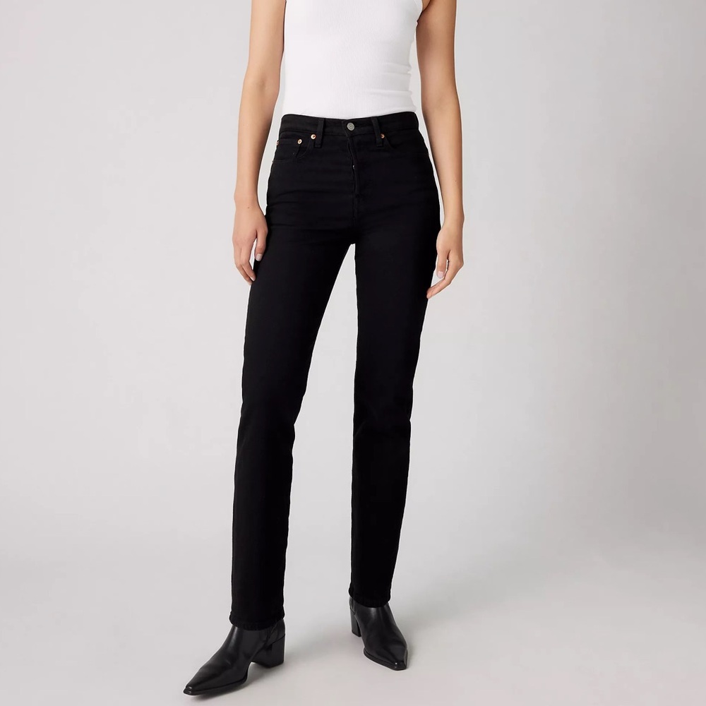 Levi’s Wedgie Straight Jean